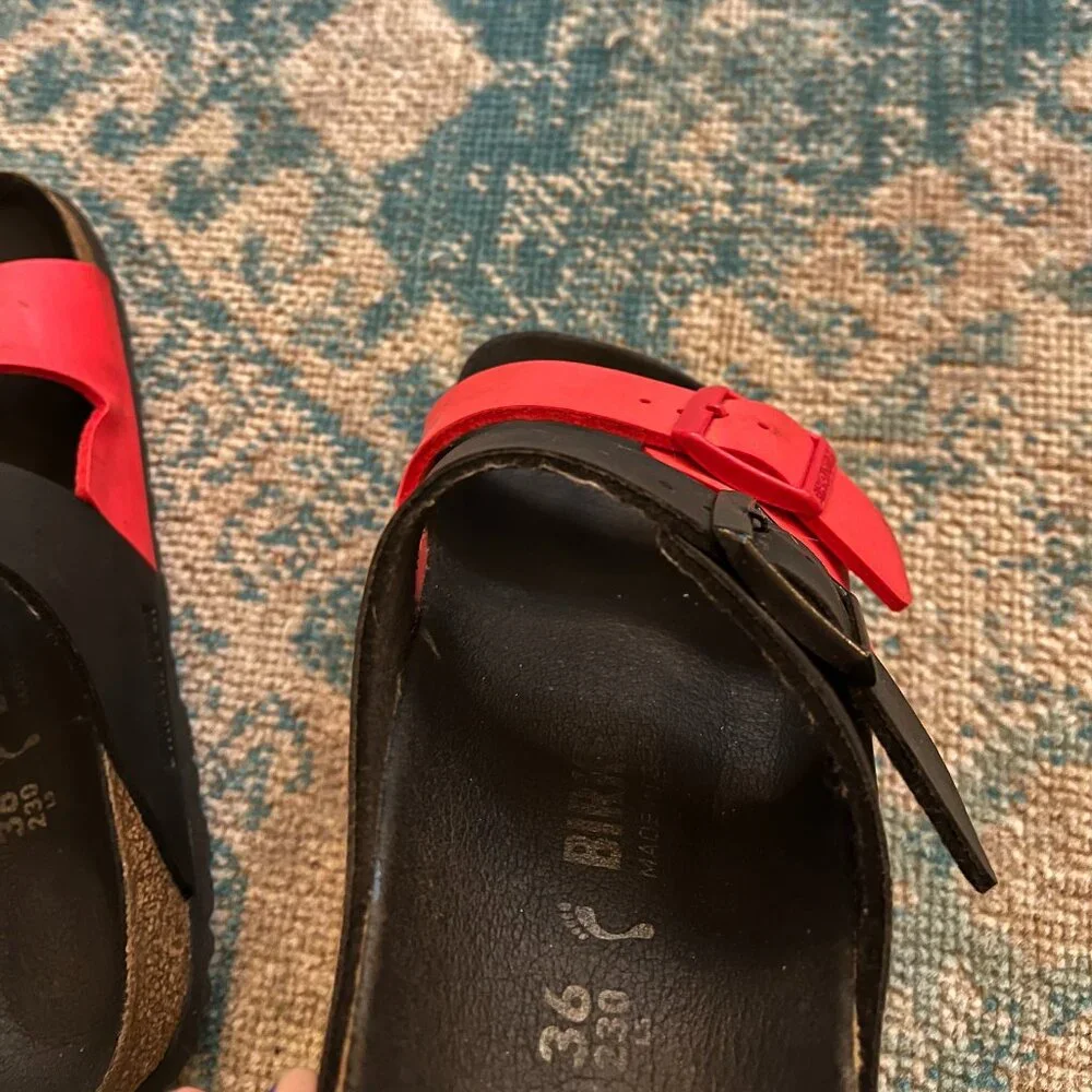 Birkenstock Arizona *Black & Poppy Red* Split Color / 36 N / Birko-Flor / EUC - Picture 12 of 16